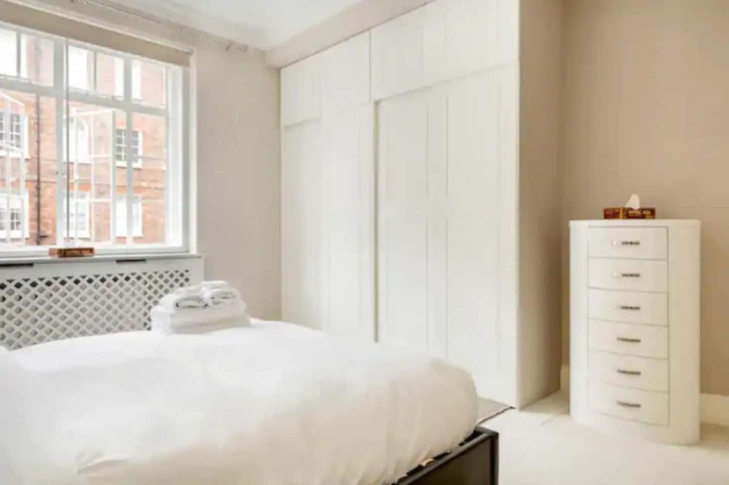 Apartament Modern 2 Bedroom In Marble Arch *